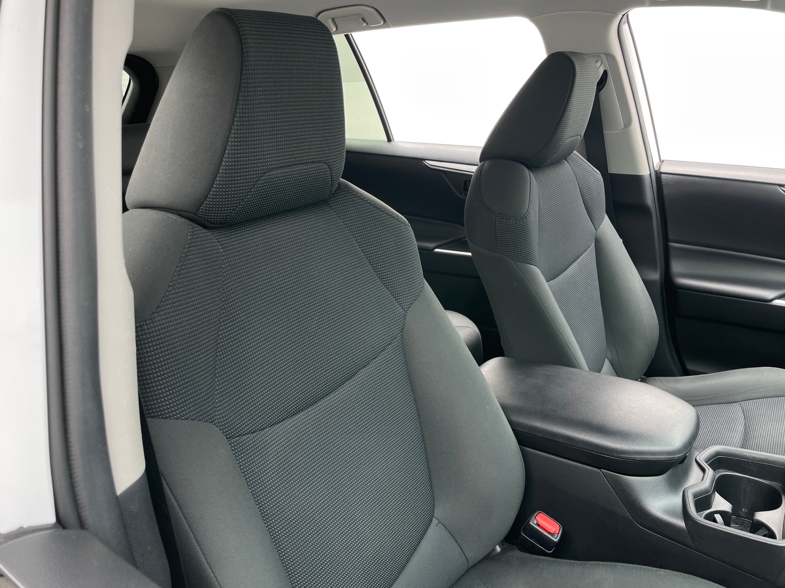 Thumbnail: 2021 Toyota RAV4 - 2