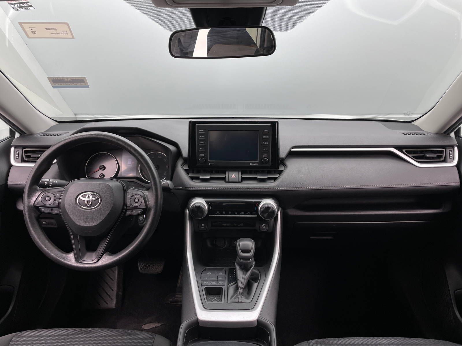 Thumbnail: 2021 Toyota RAV4 - 3