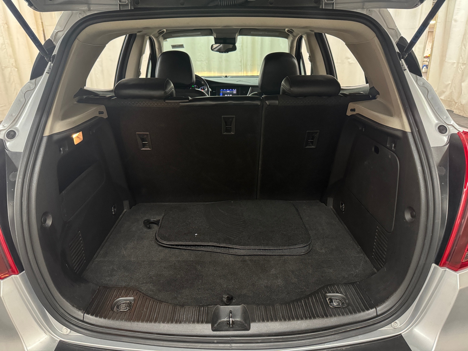 Thumbnail: 2021 Buick Encore - 6