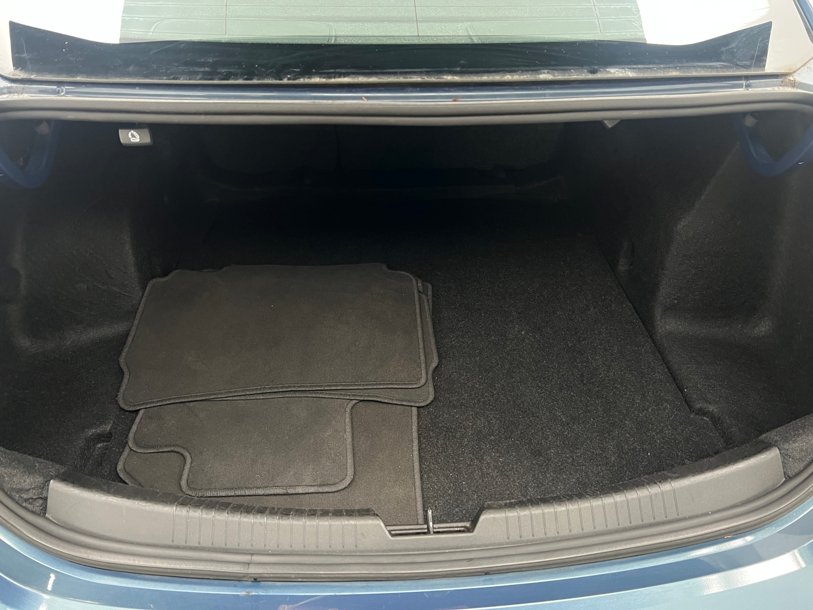 Thumbnail: 2024 Chevrolet Malibu - 6