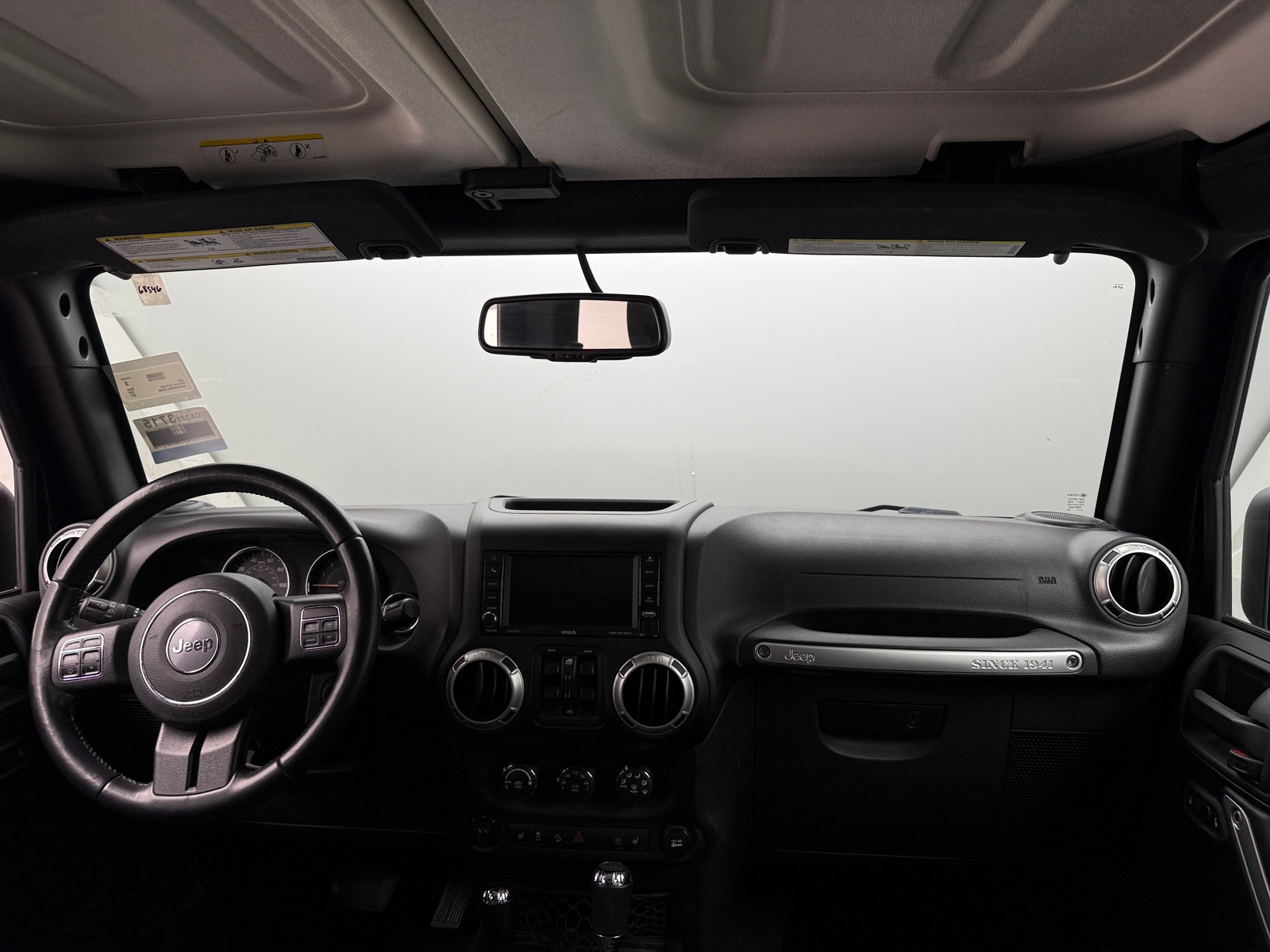 Thumbnail: 2017 Jeep Wrangler - 3