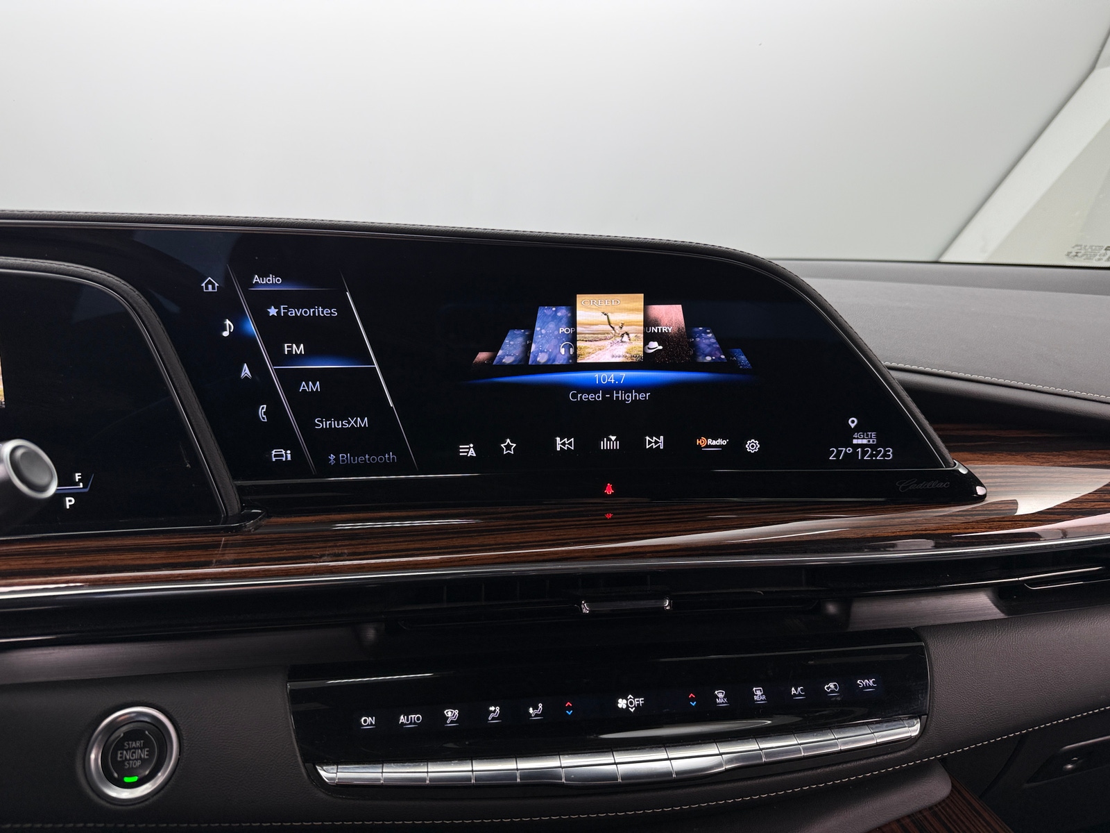 Thumbnail: 2023 Cadillac Escalade - 3