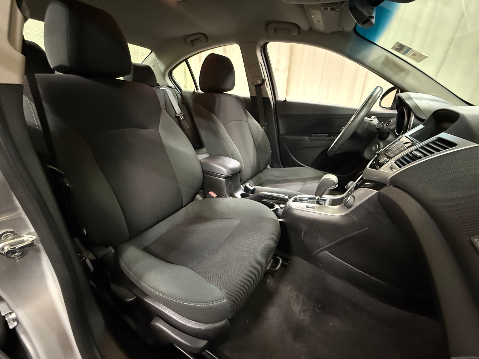 Thumbnail: 2011 Chevrolet Cruze - 2