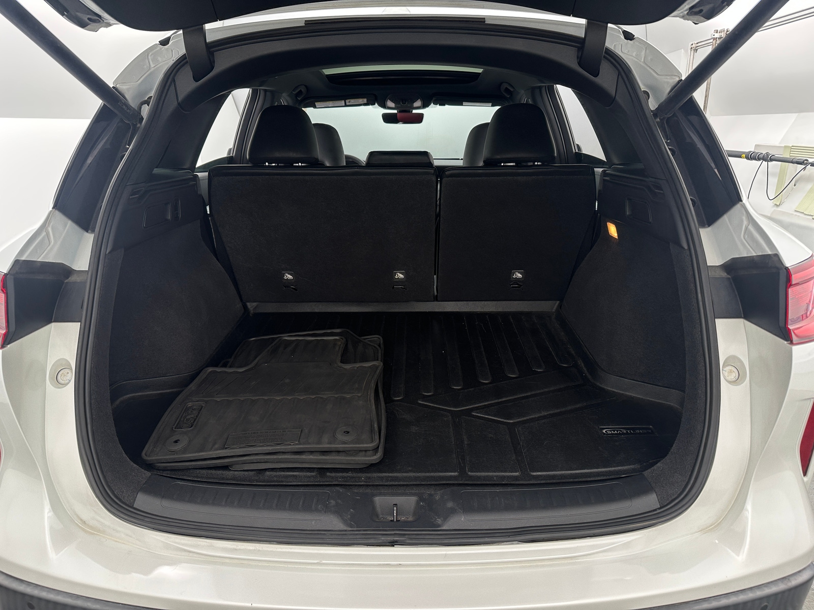 Thumbnail: 2023 INFINITI QX50 - 6