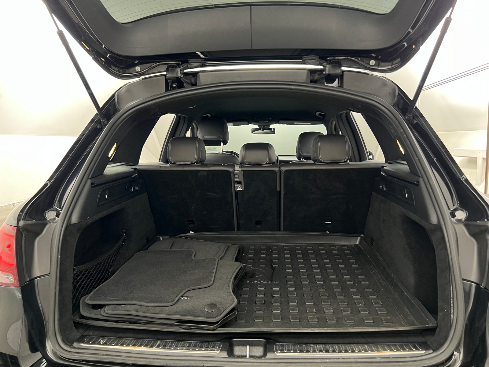 Thumbnail: 2020 Mercedes-Benz GLC - 6