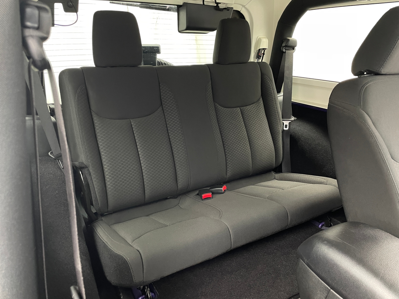 Thumbnail: 2017 Jeep Wrangler - 6