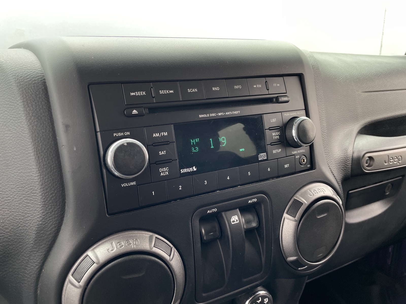 Thumbnail: 2017 Jeep Wrangler - 4