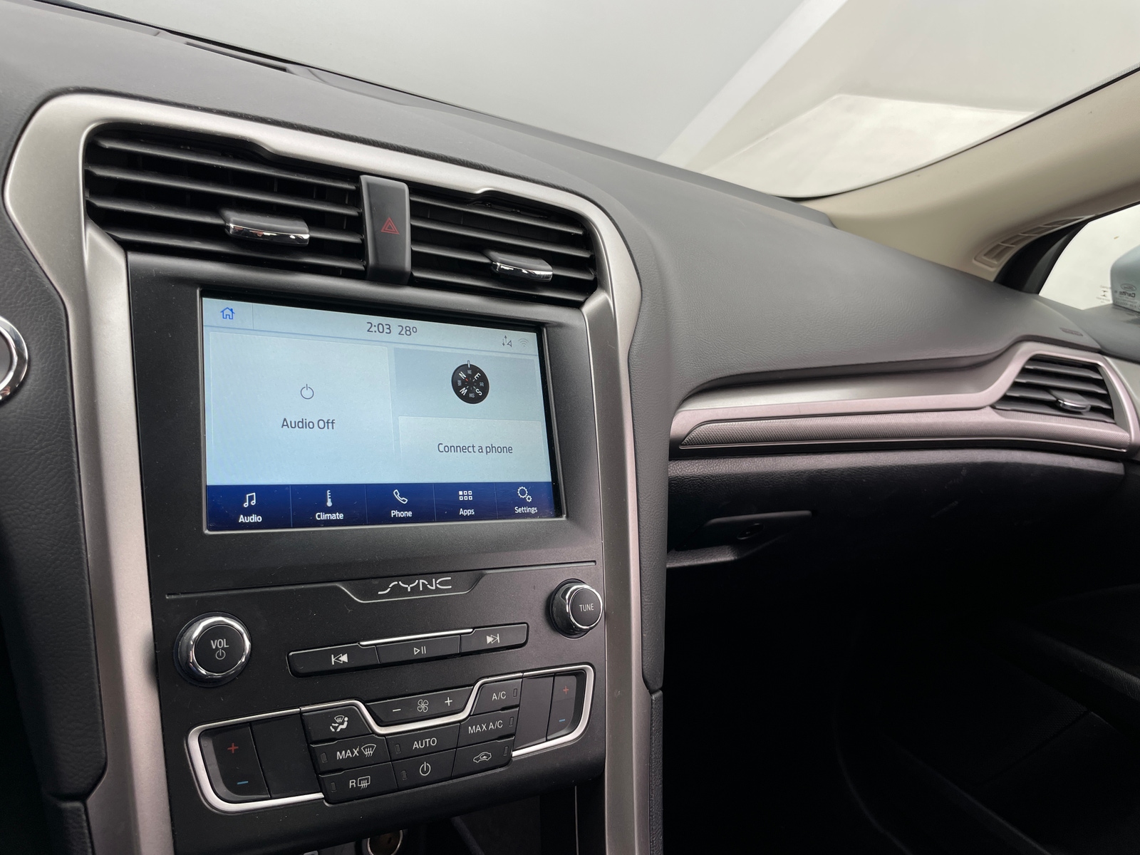 Thumbnail: 2020 Ford Fusion - 4