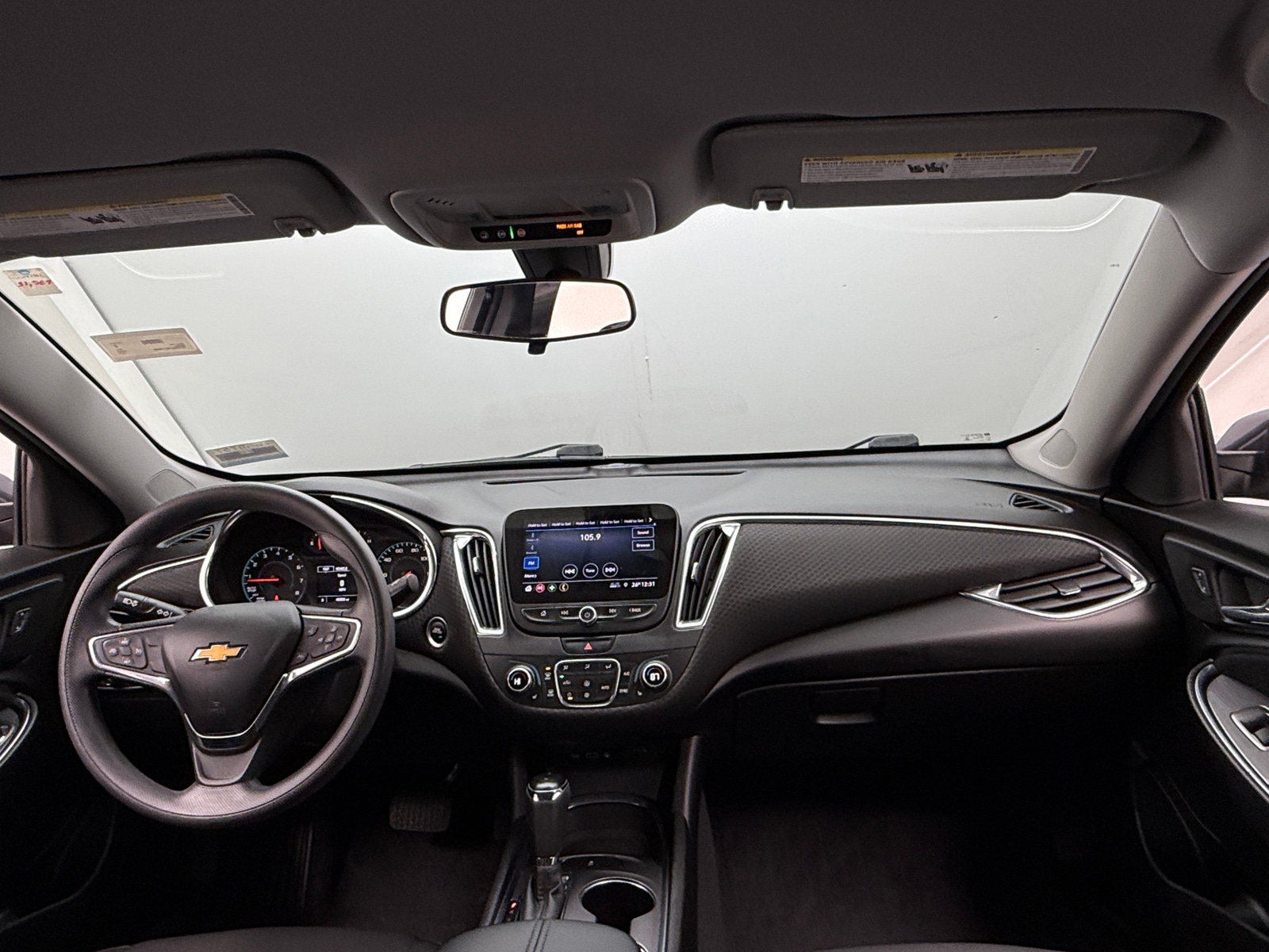 Thumbnail: 2019 Chevrolet Malibu - 3