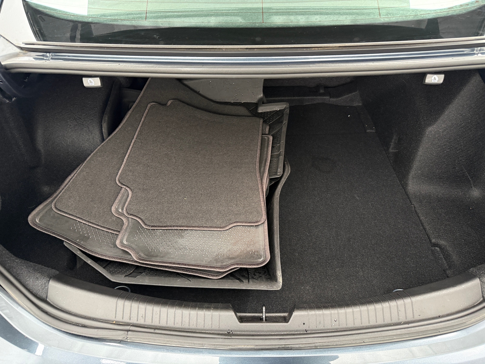 Thumbnail: 2019 Chevrolet Malibu - 7