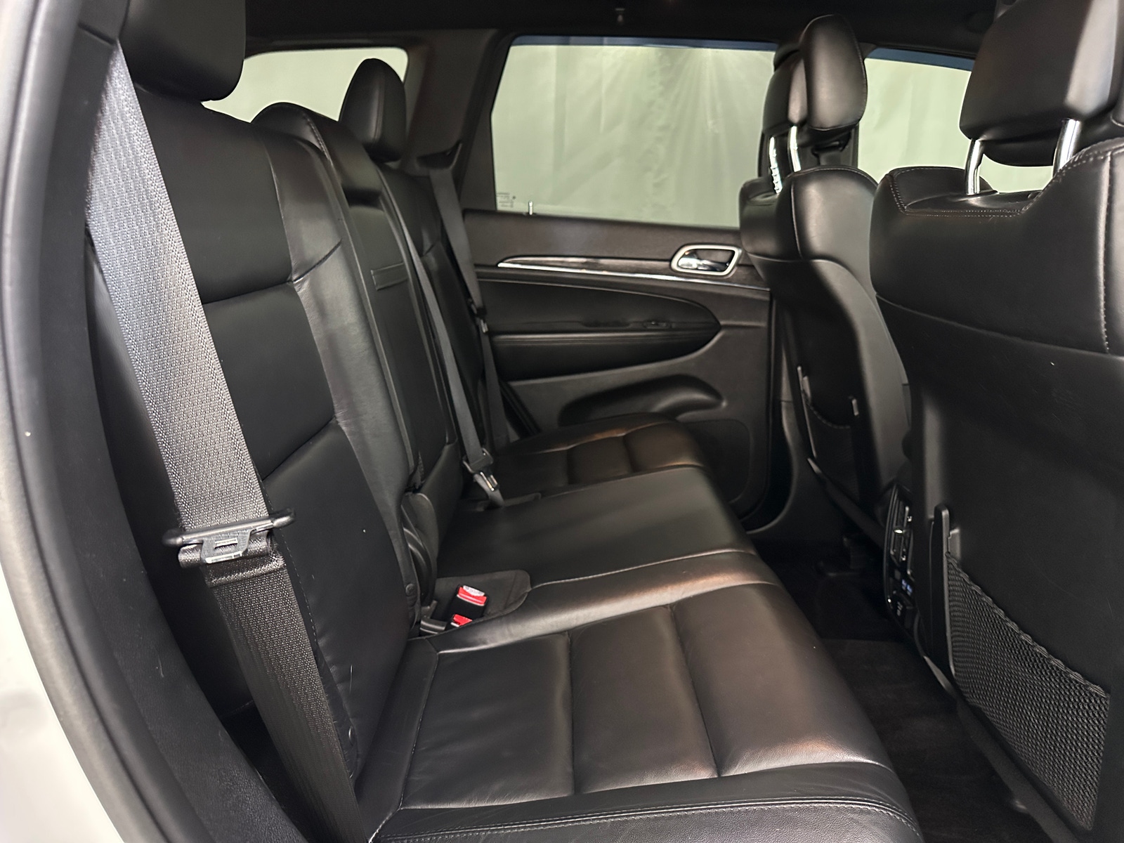 Thumbnail: 2018 Jeep Grand Cherokee - 5