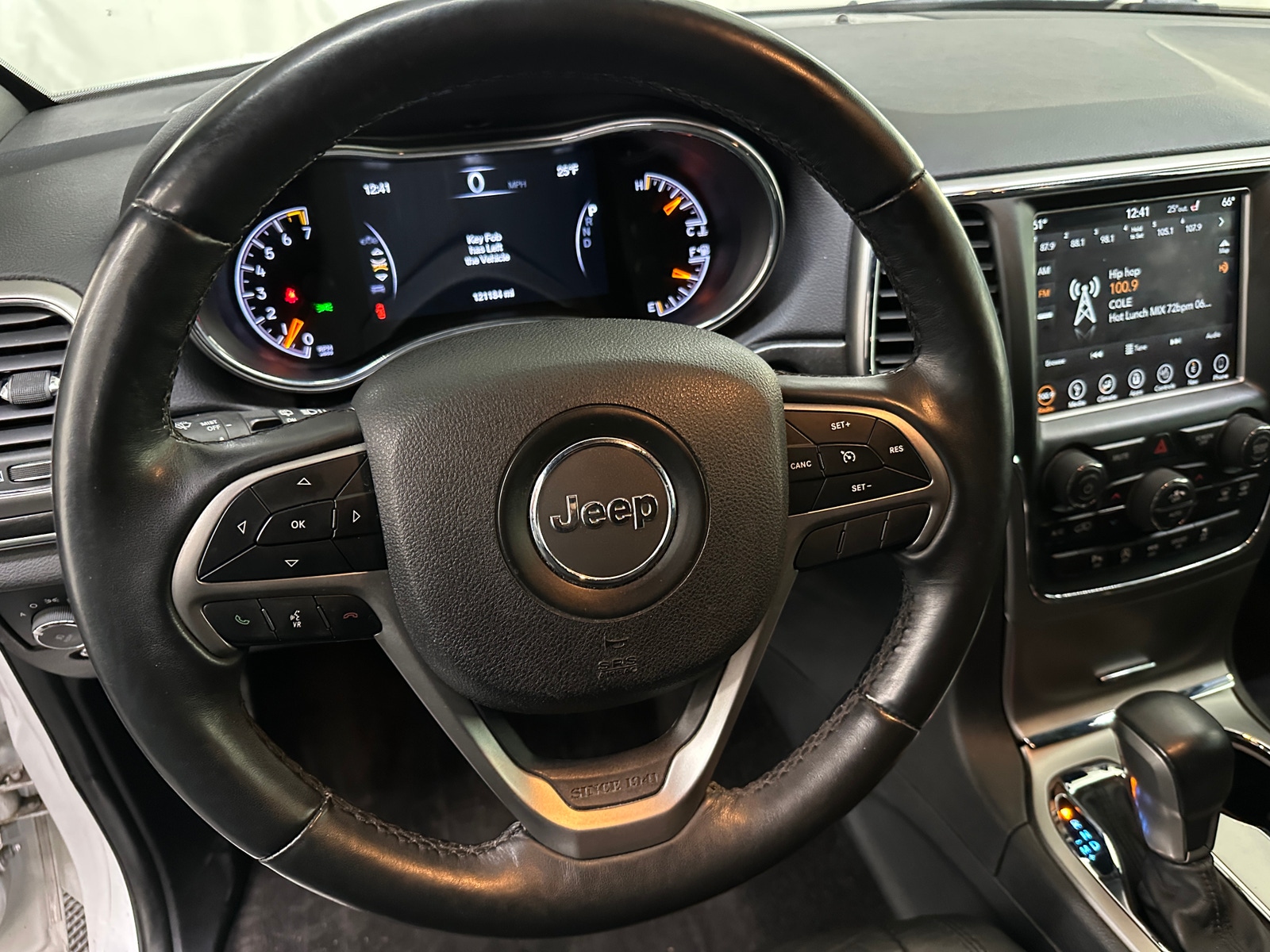 Thumbnail: 2018 Jeep Grand Cherokee - 4