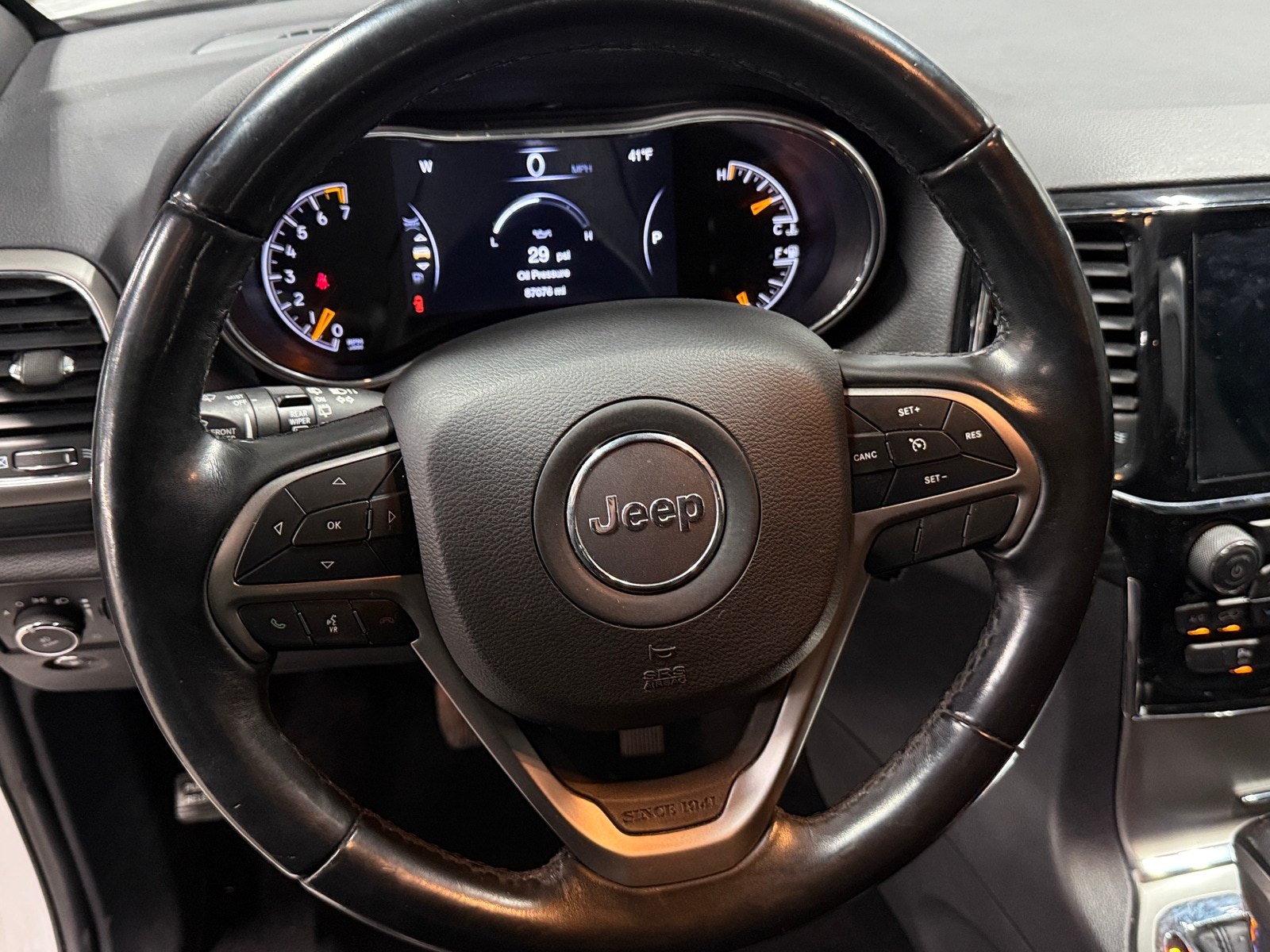 Thumbnail: 2020 Jeep Grand Cherokee - 5