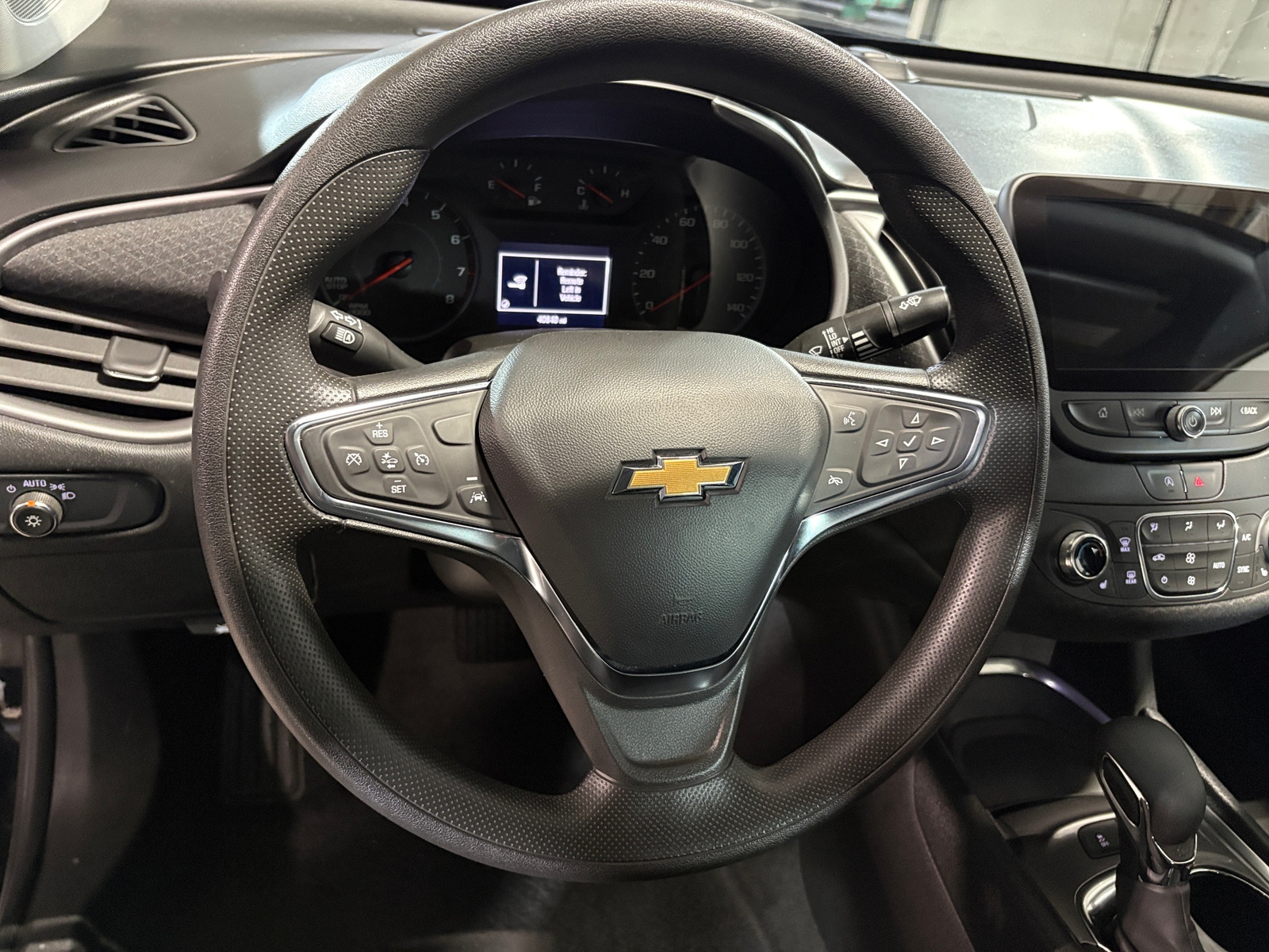 Thumbnail: 2024 Chevrolet Malibu - 5