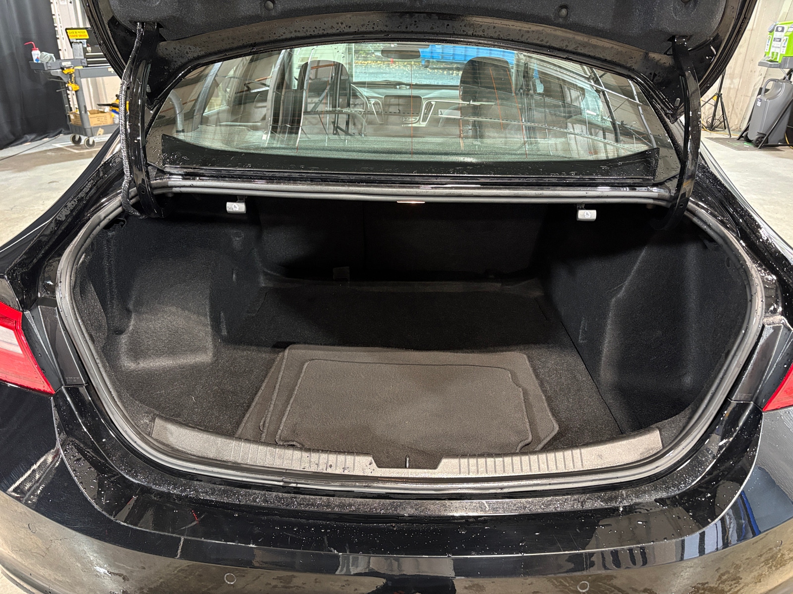 Thumbnail: 2024 Chevrolet Malibu - 7