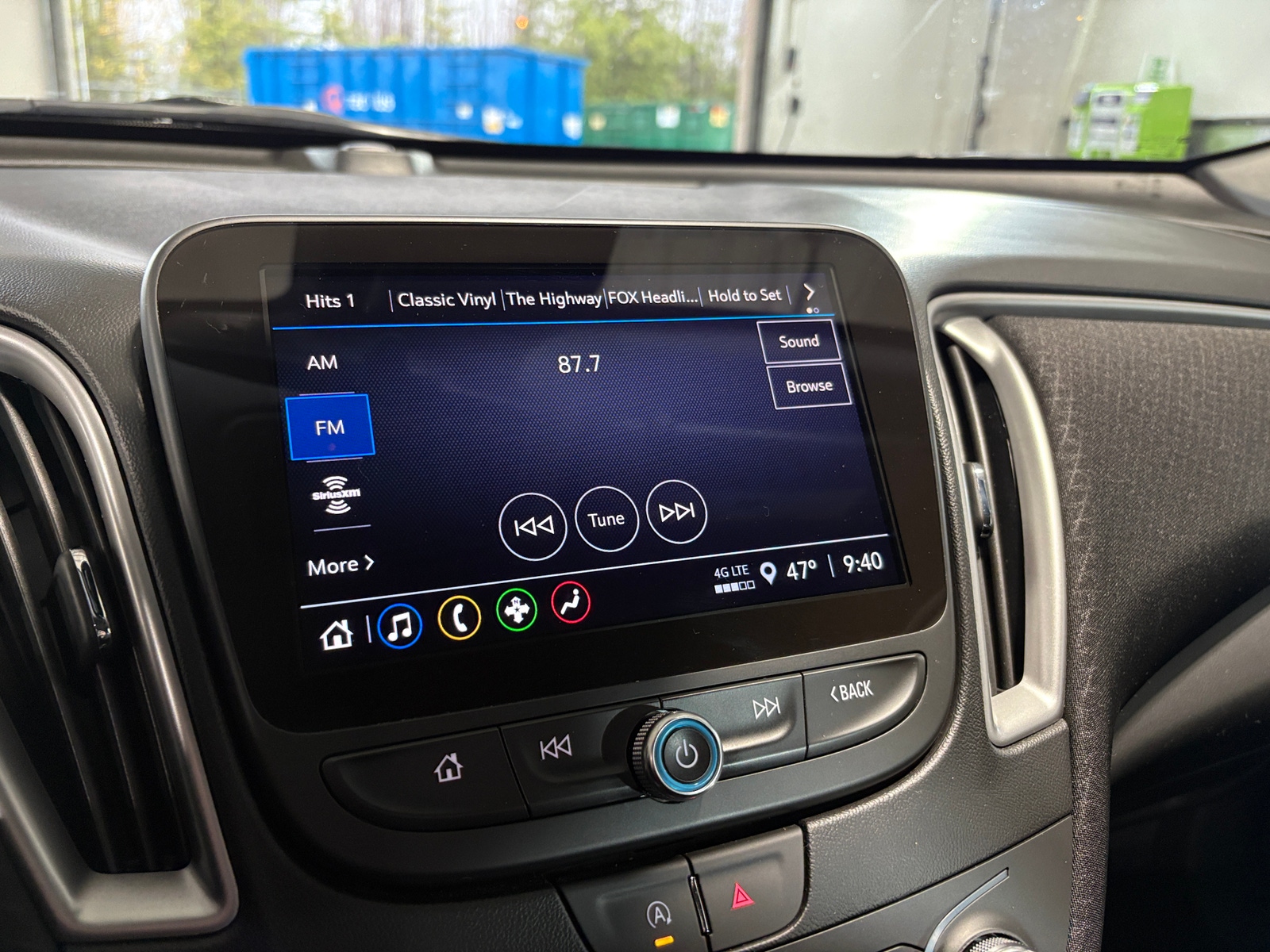 Thumbnail: 2024 Chevrolet Malibu - 4