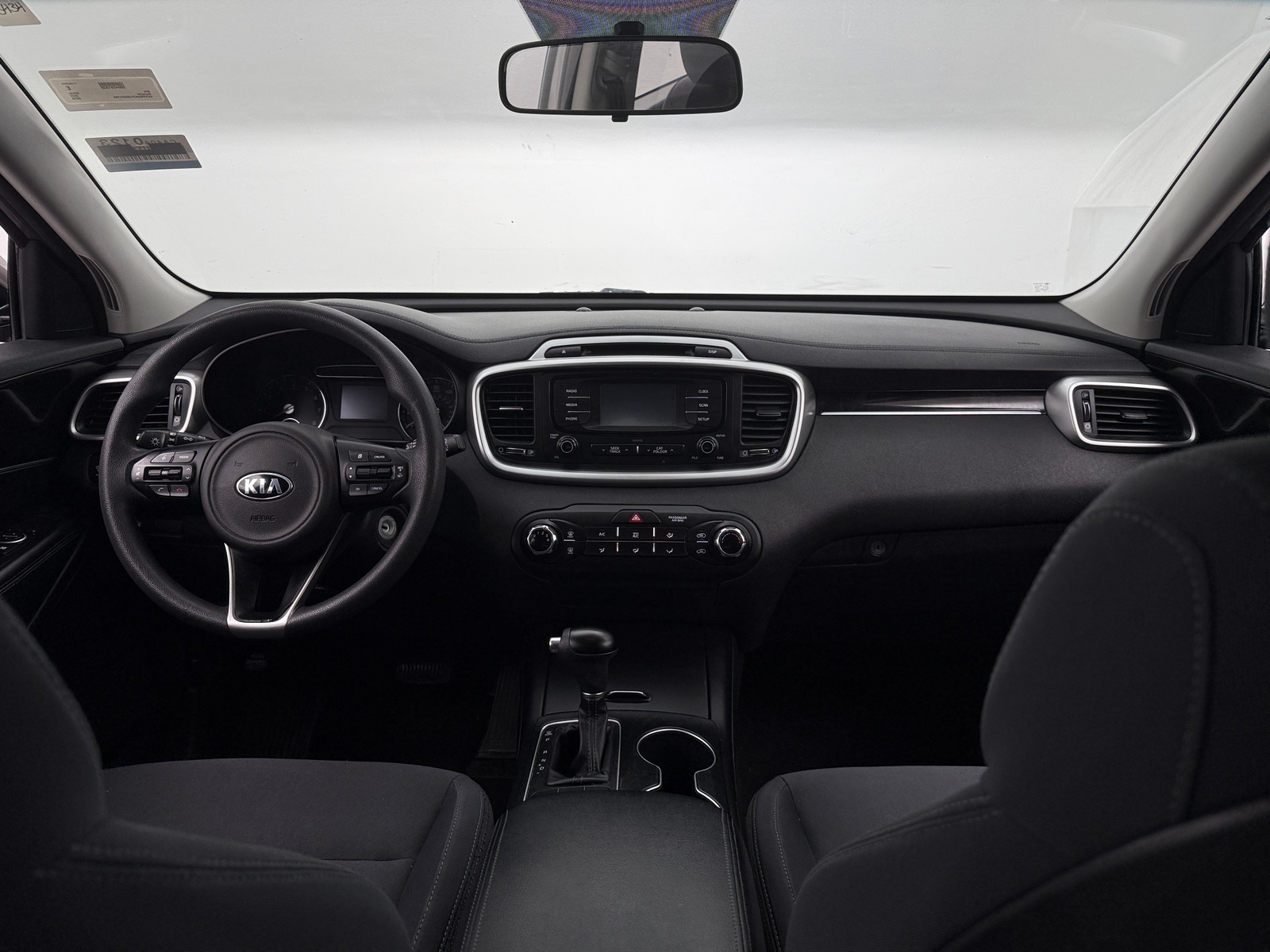 Thumbnail: 2018 Kia Sorento - 3