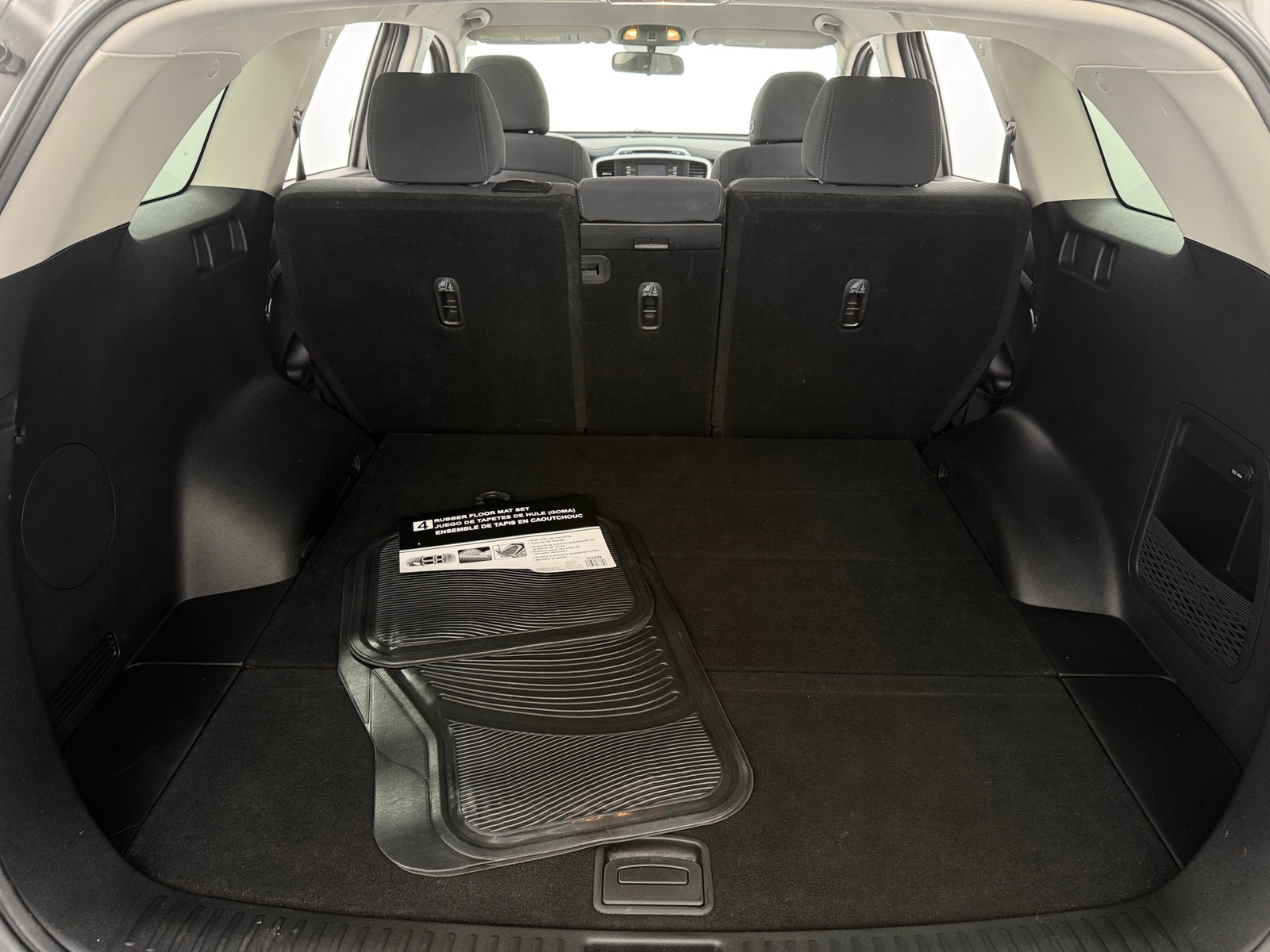 Thumbnail: 2018 Kia Sorento - 7