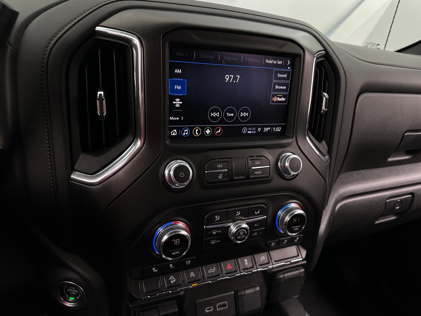 Thumbnail: 2021 GMC Sierra 1500 - 3