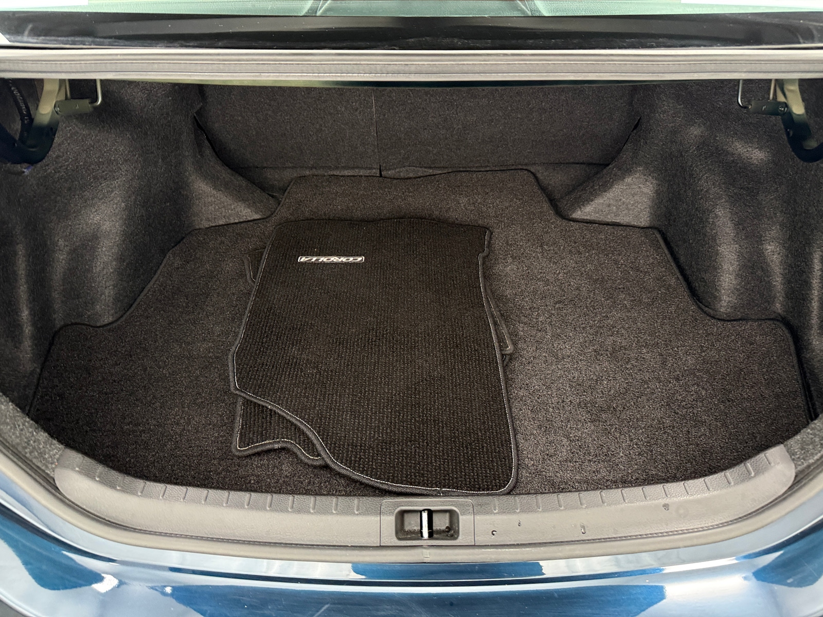 Thumbnail: 2017 Toyota Corolla - 7