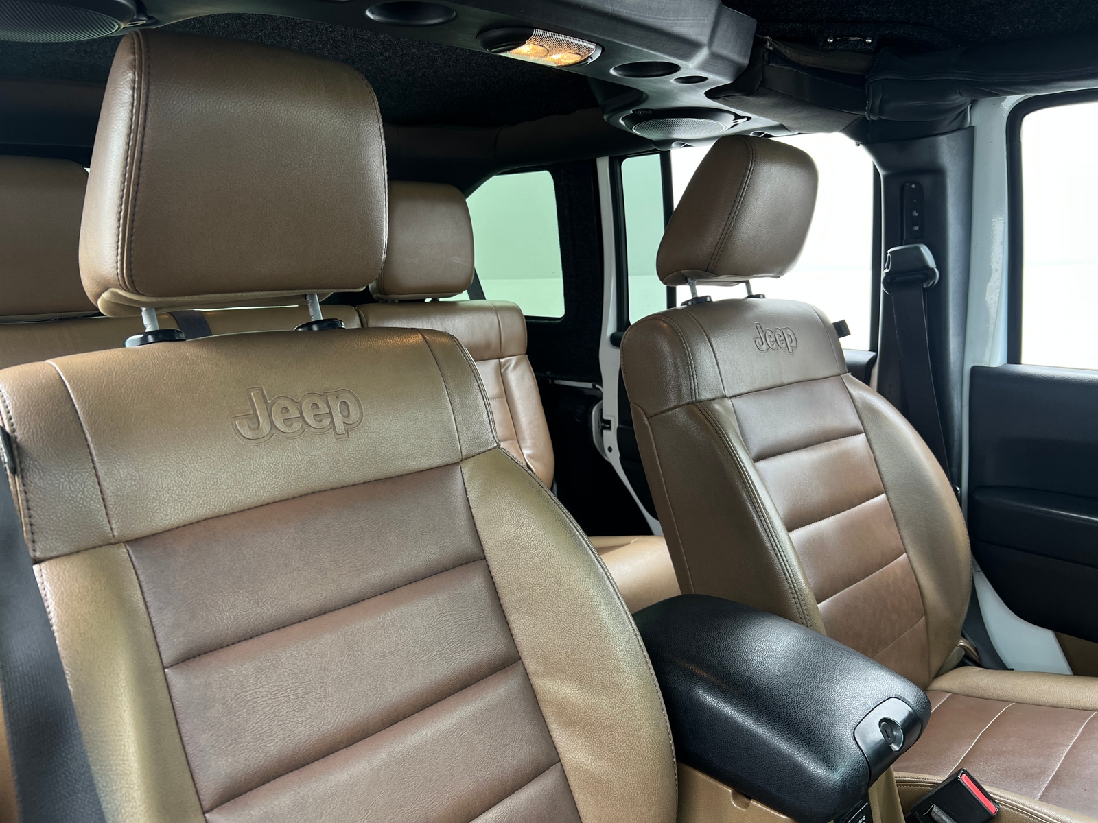 Thumbnail: 2012 Jeep Wrangler - 2