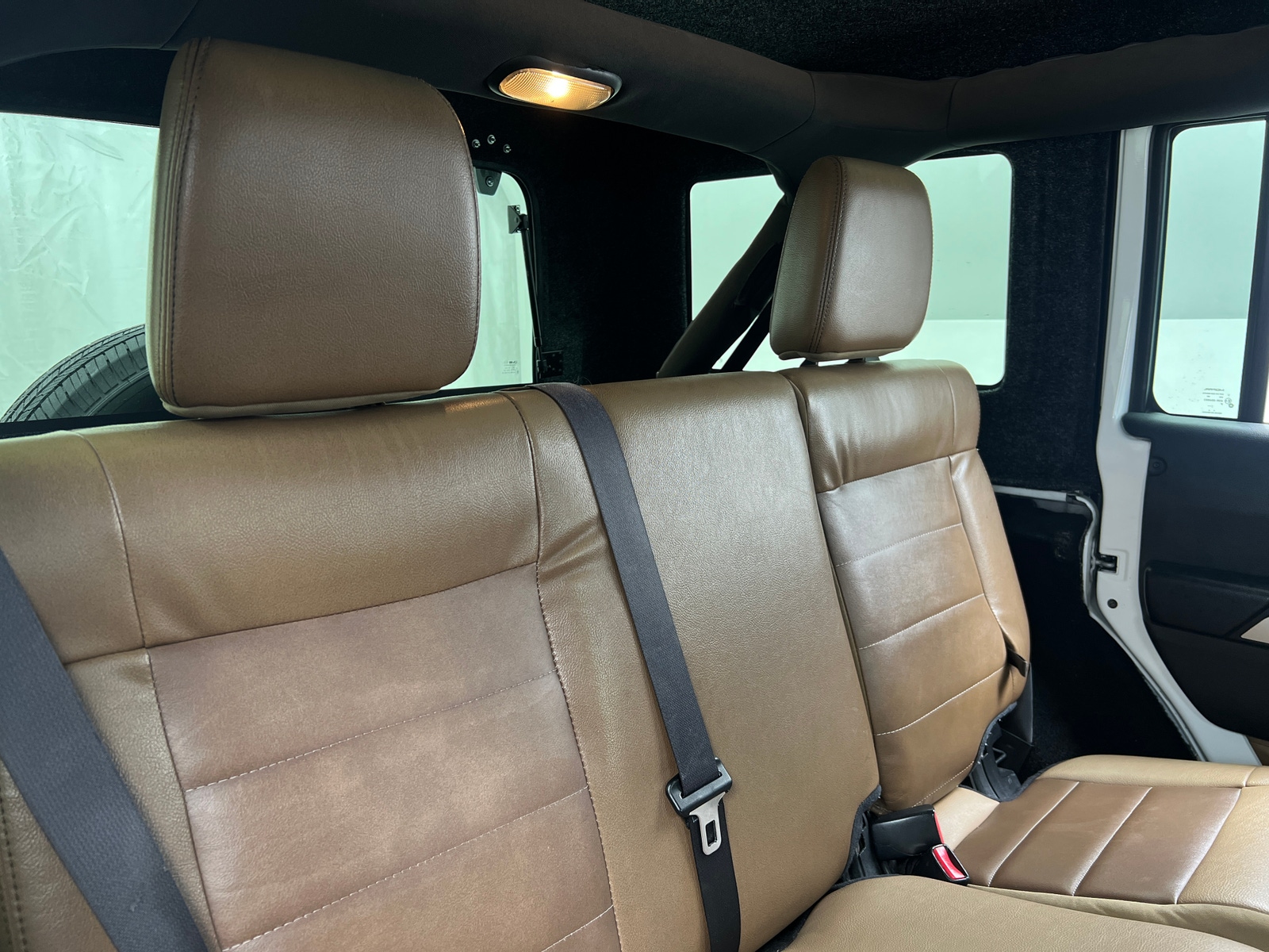 Thumbnail: 2012 Jeep Wrangler - 6