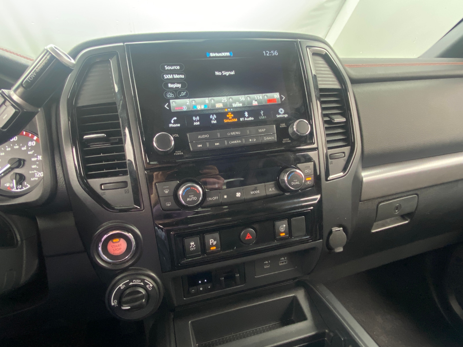 Thumbnail: 2023 Nissan Titan - 4