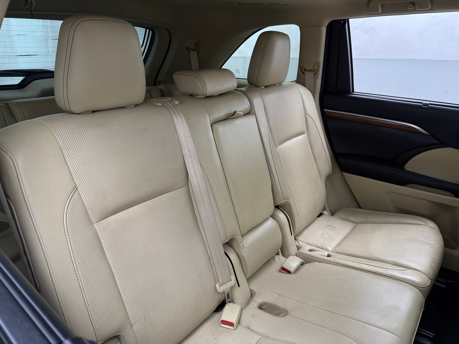 Thumbnail: 2017 Toyota Highlander - 5