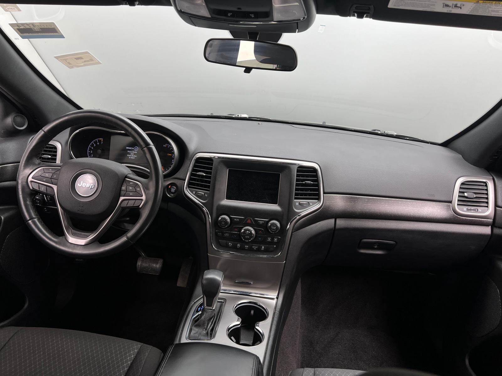 Thumbnail: 2018 Jeep Grand Cherokee - 3