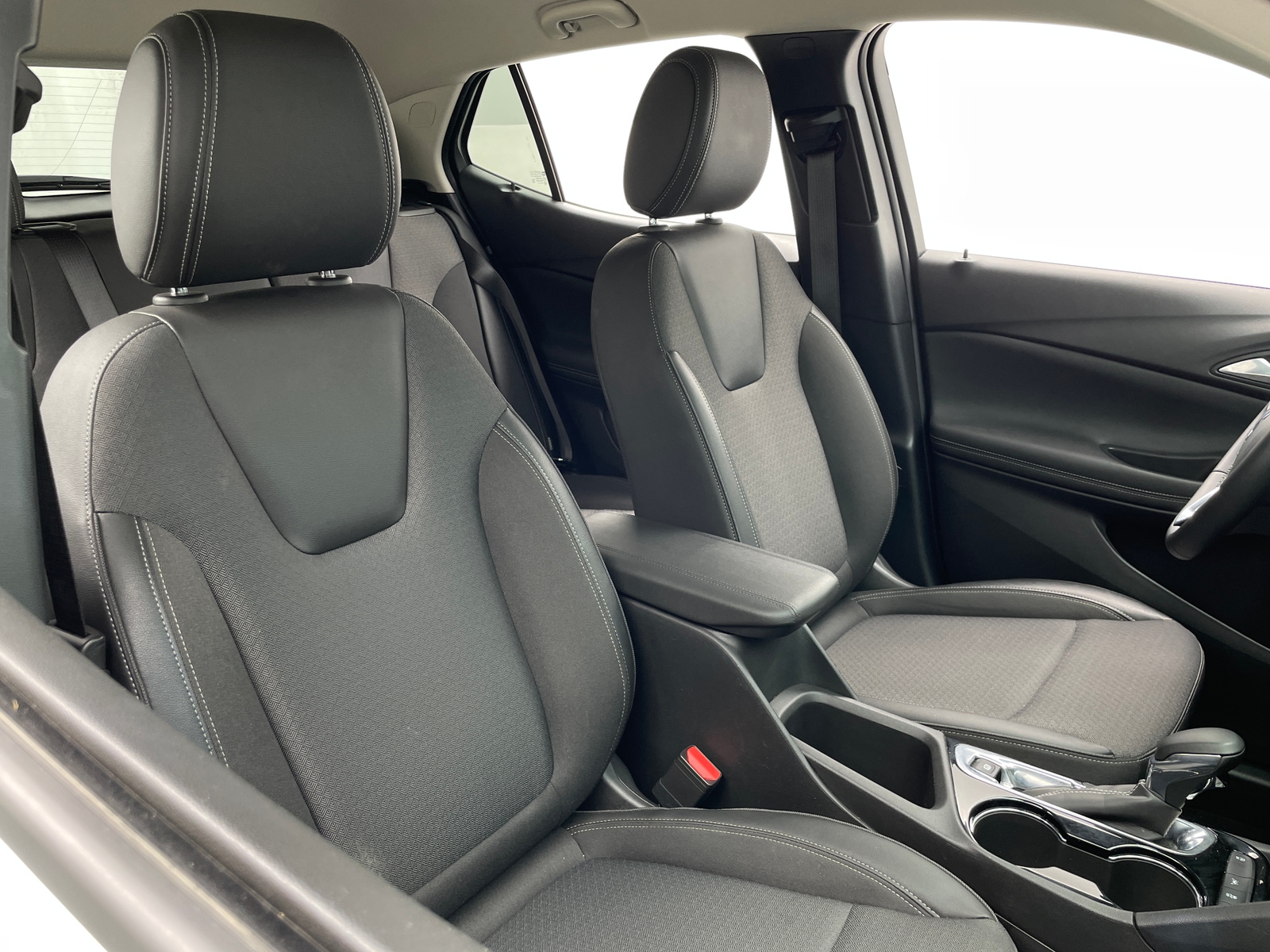 Thumbnail: 2025 Buick Encore GX - 2