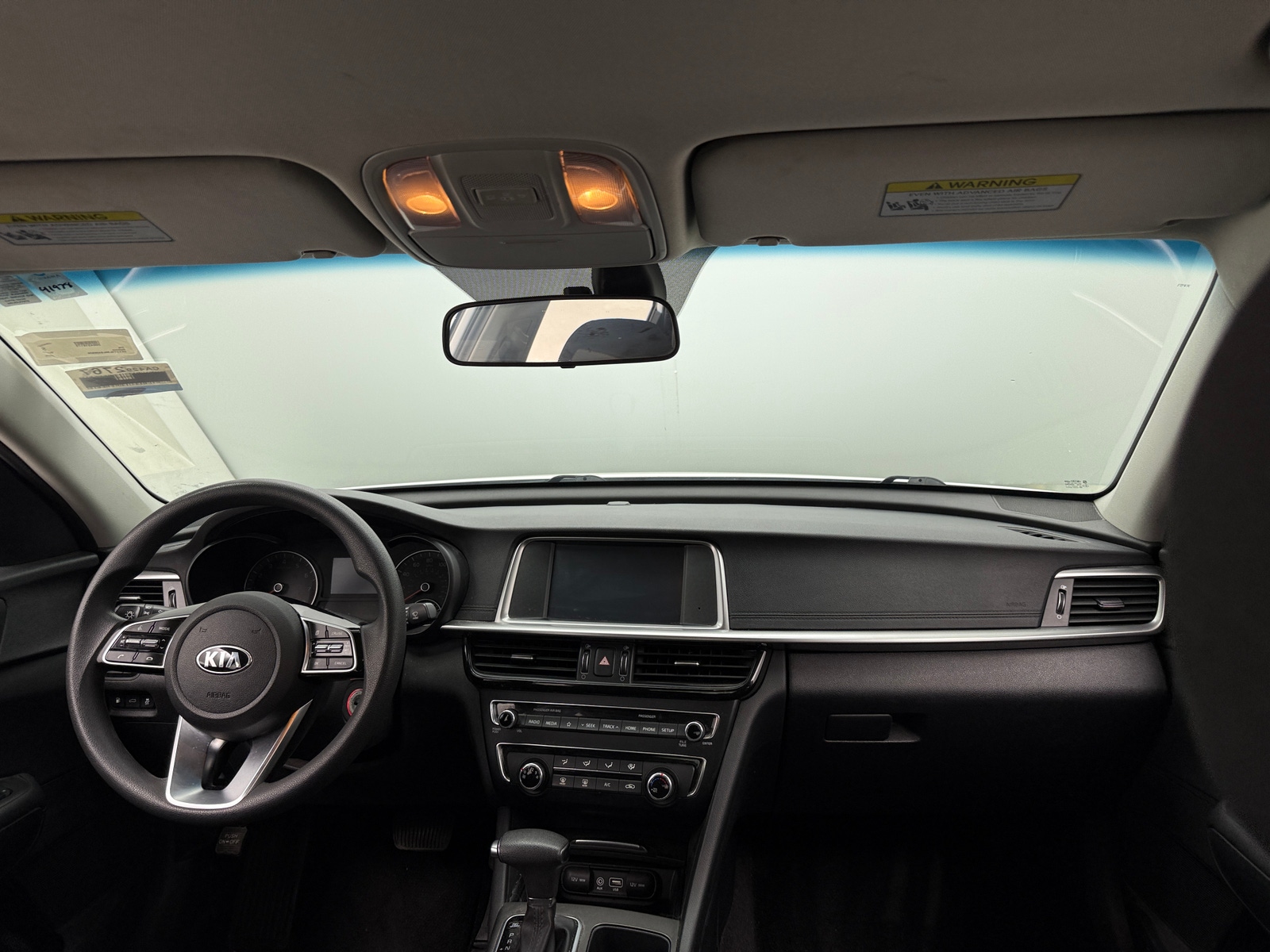 Thumbnail: 2020 Kia Optima - 3