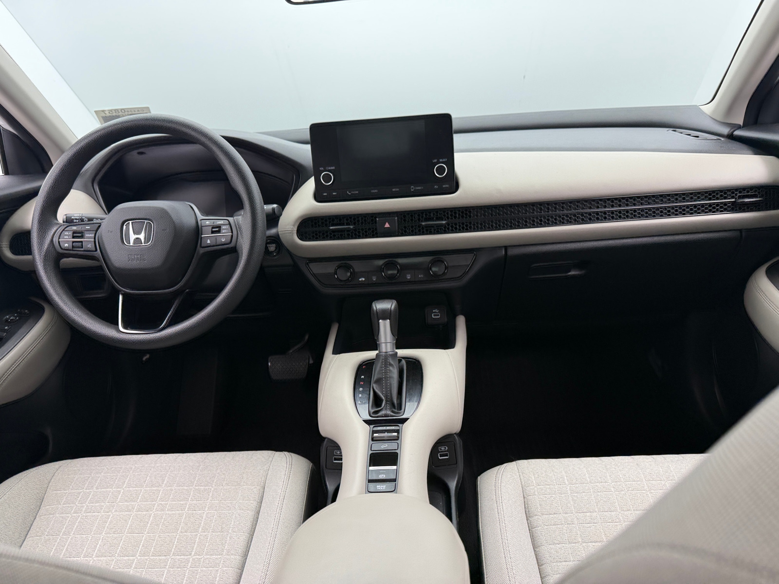 Thumbnail: 2023 Honda HR-V - 3