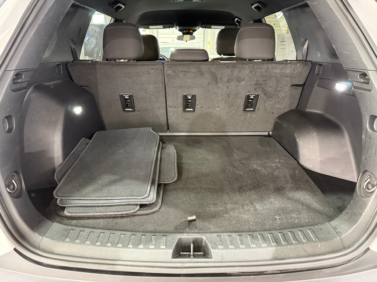 Thumbnail: 2025 Chevrolet Equinox - 7