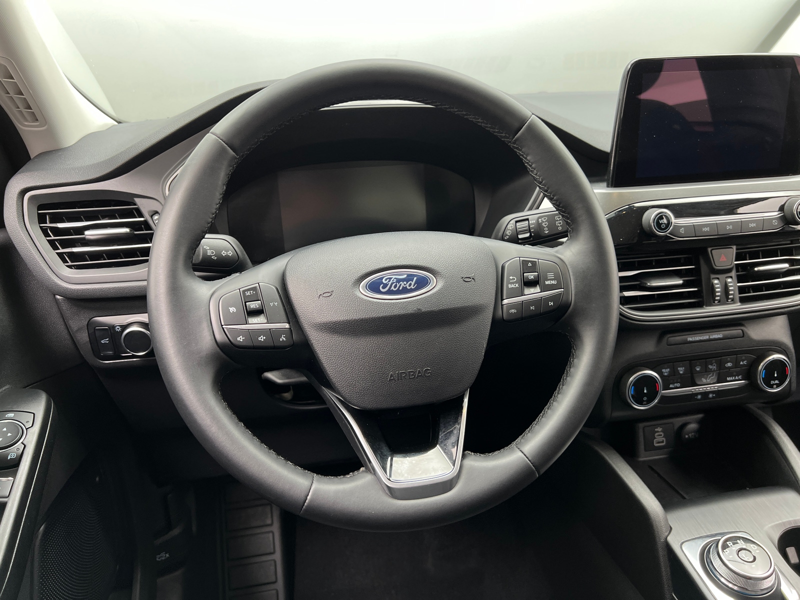 Thumbnail: 2024 Ford Escape - 5