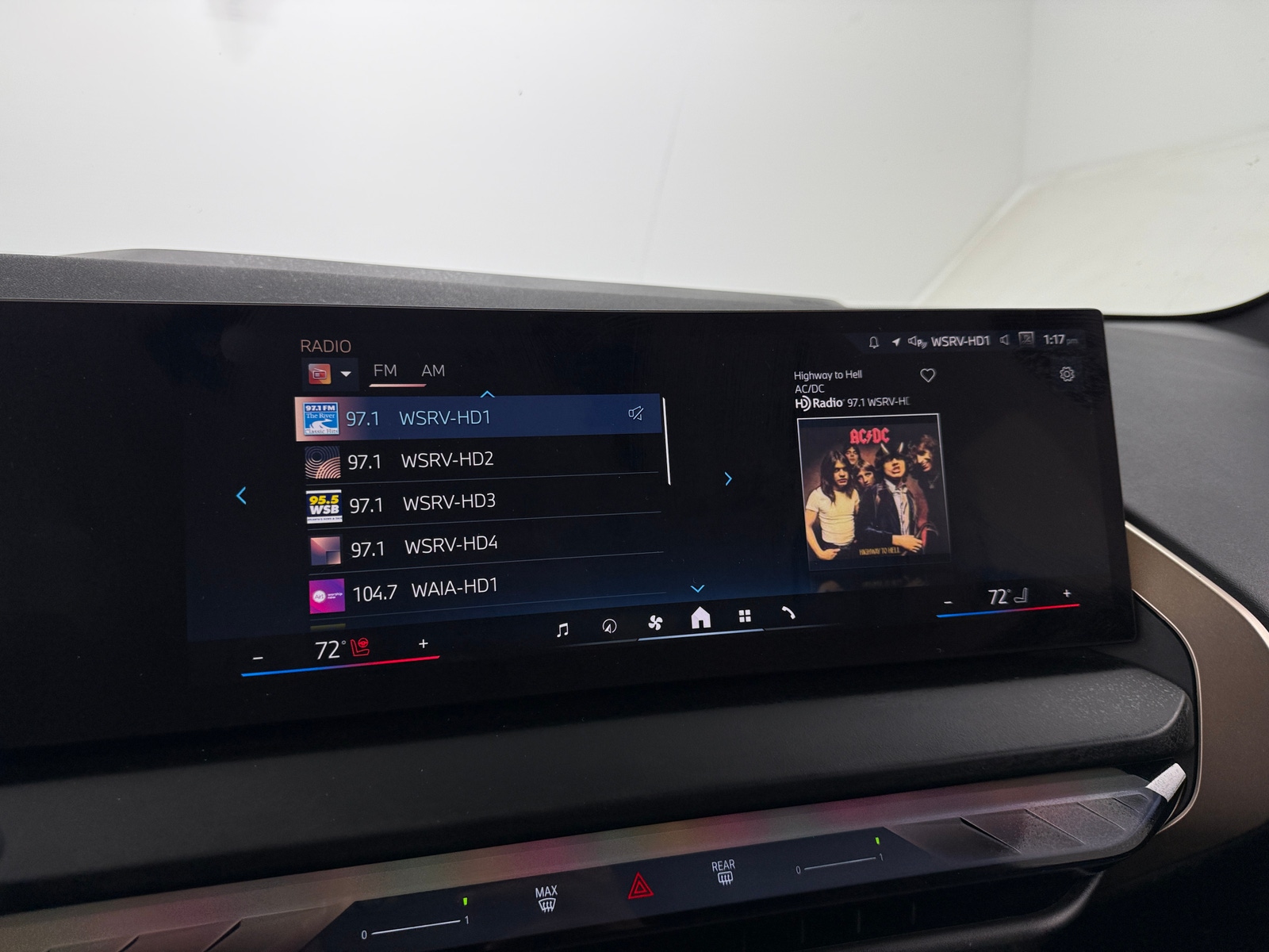 Thumbnail: 2025 BMW X3 - 3