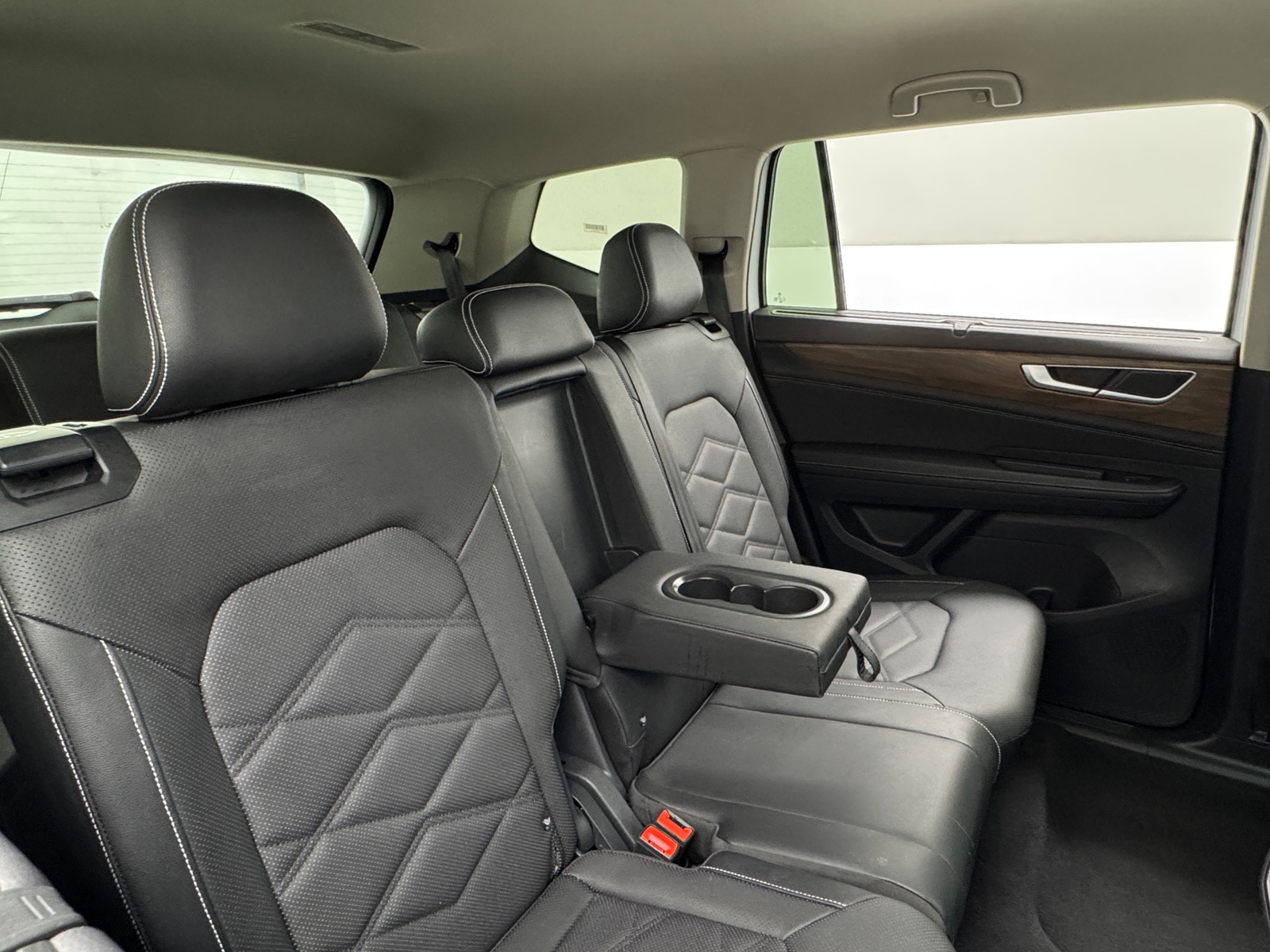 Thumbnail: 2025 Volkswagen Atlas - 5