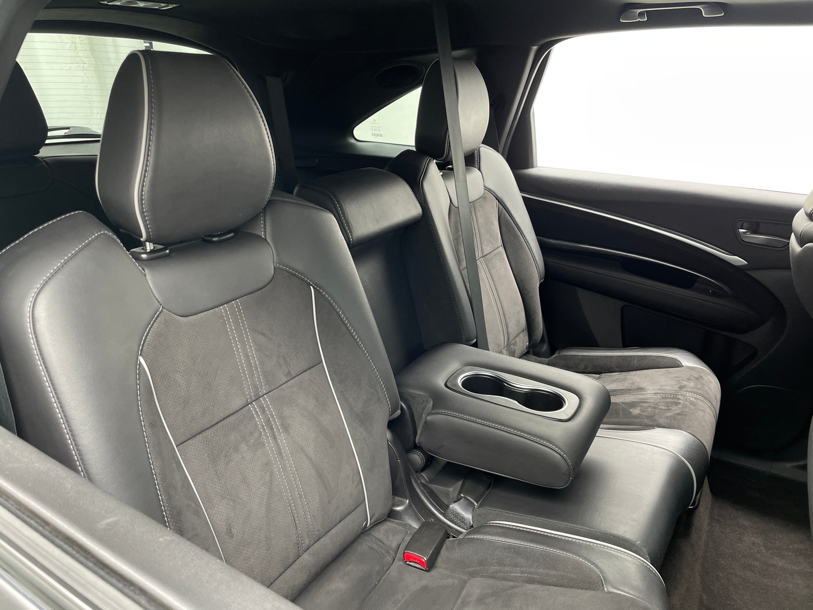 Thumbnail: 2019 Acura MDX - 5