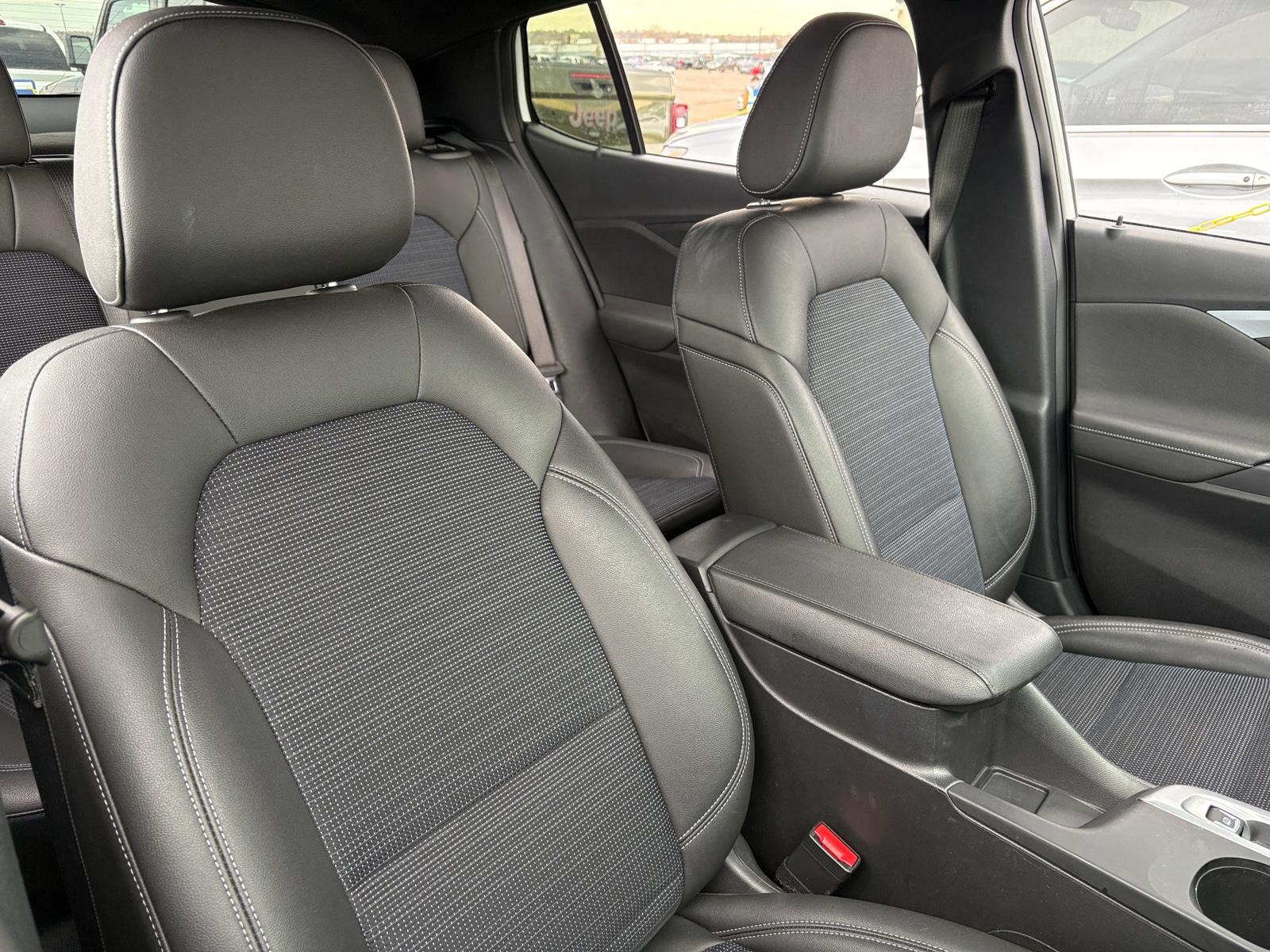 Thumbnail: 2025 Buick Envista - 2