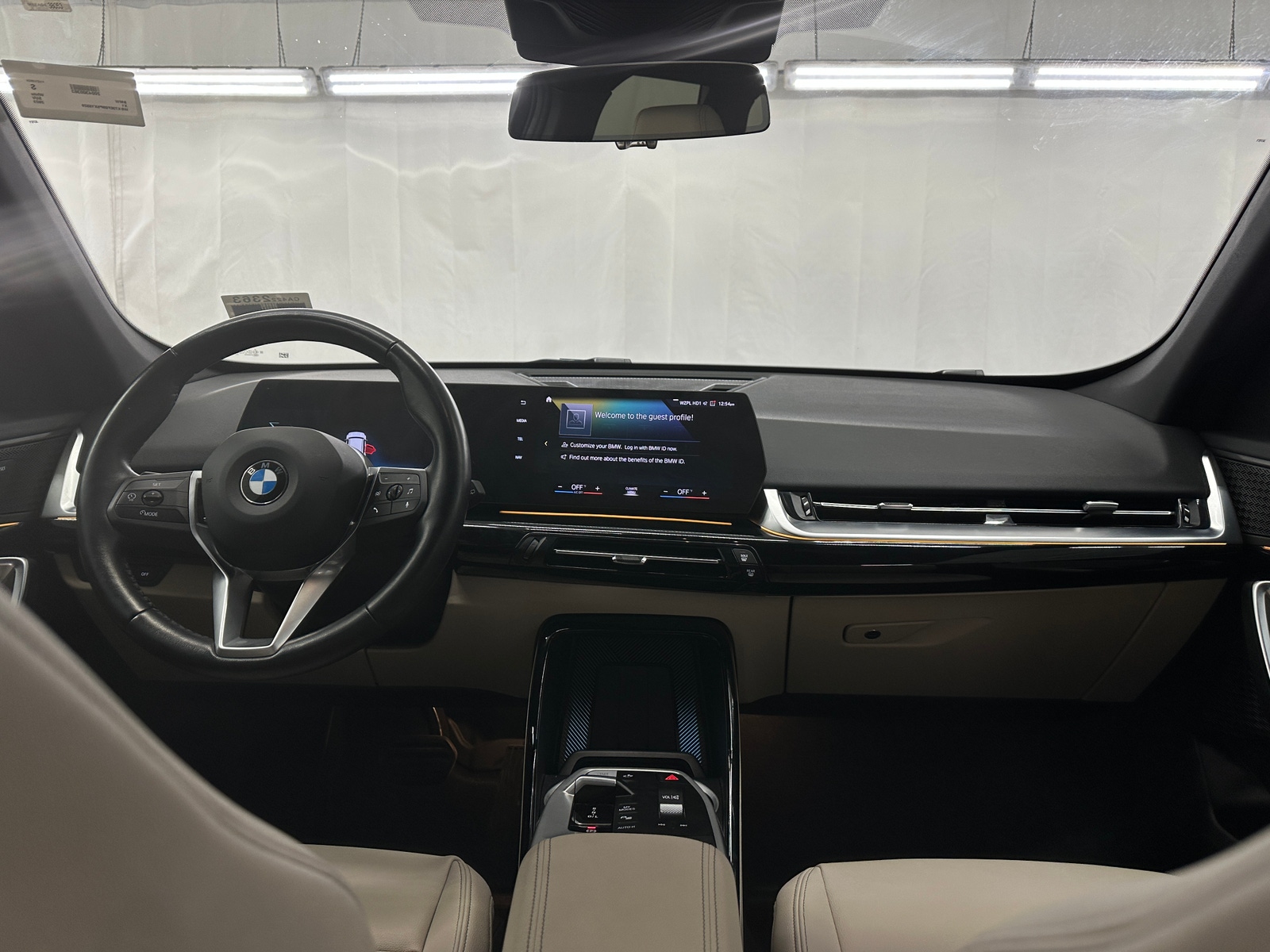 Thumbnail: 2023 BMW X1 - 2