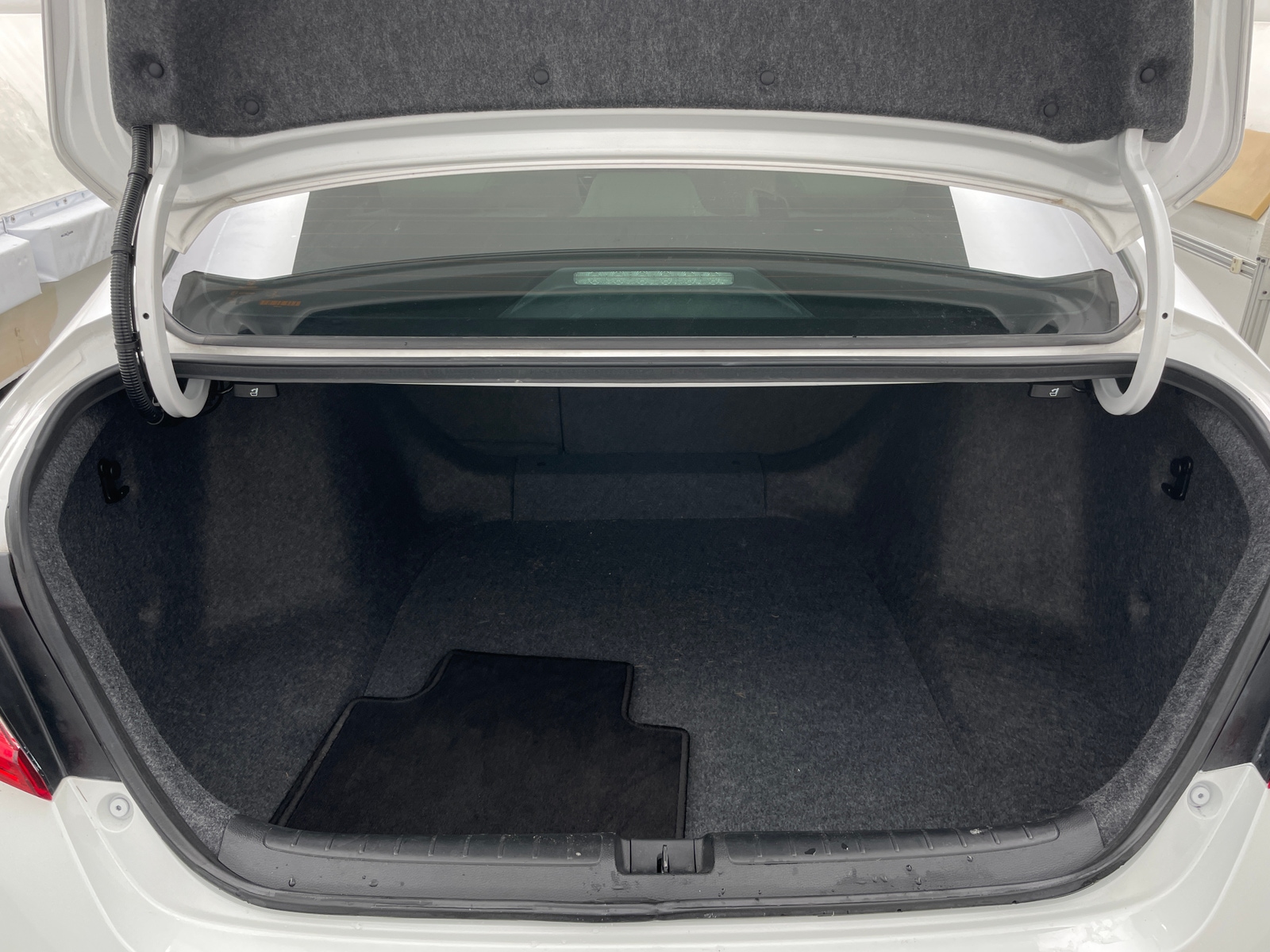 Thumbnail: 2018 Honda Accord - 6