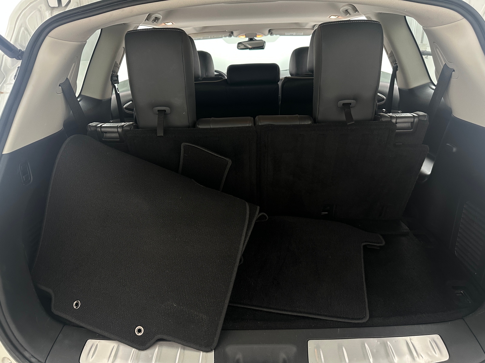 Thumbnail: 2019 INFINITI QX60 - 6