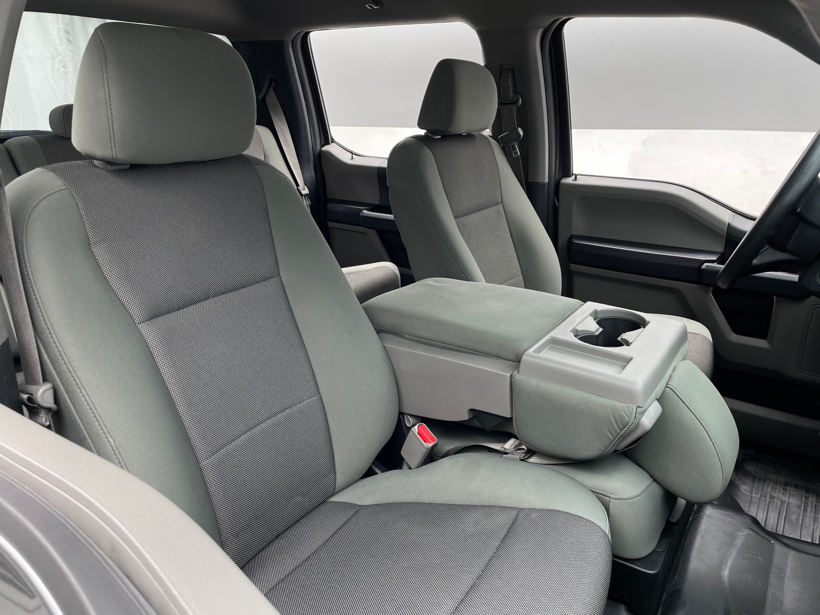 Thumbnail: 2016 Ford Econoline - 2