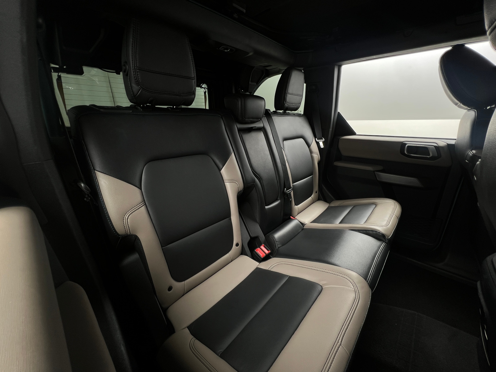 Thumbnail: 2023 Ford Bronco - 6