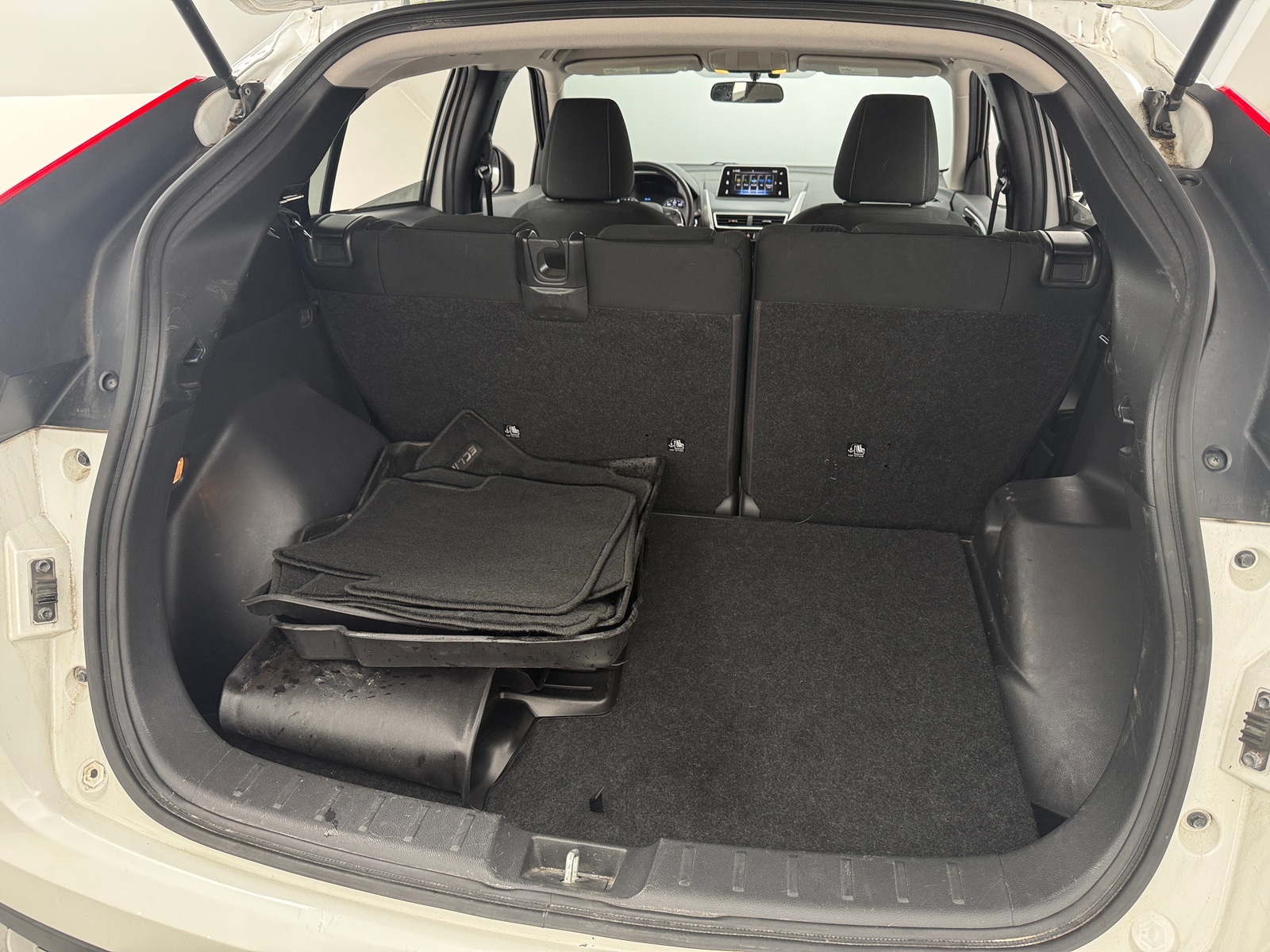 Thumbnail: 2018 Mitsubishi Eclipse Cross - 7