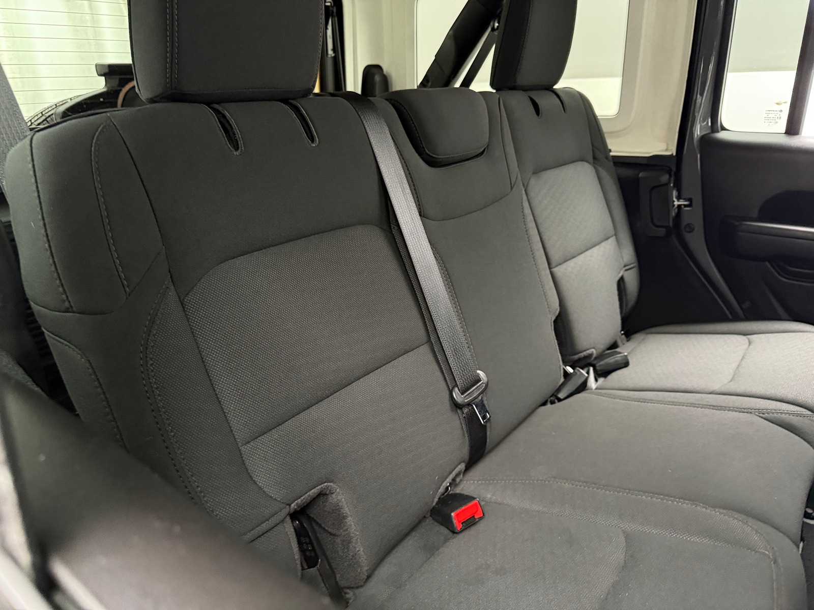 Thumbnail: 2022 Jeep Wrangler - 6