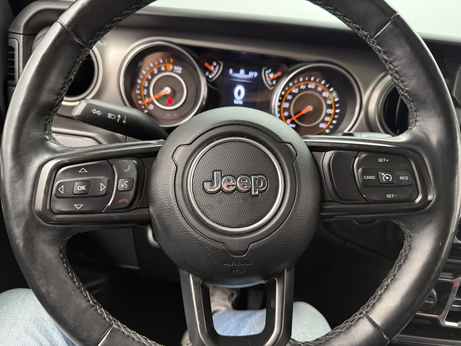 Thumbnail: 2022 Jeep Wrangler - 5