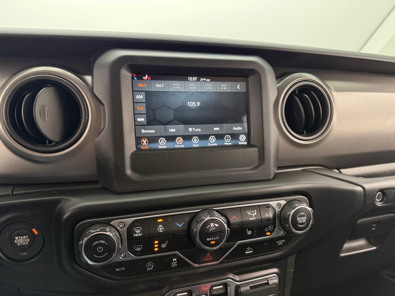 Thumbnail: 2022 Jeep Wrangler - 4