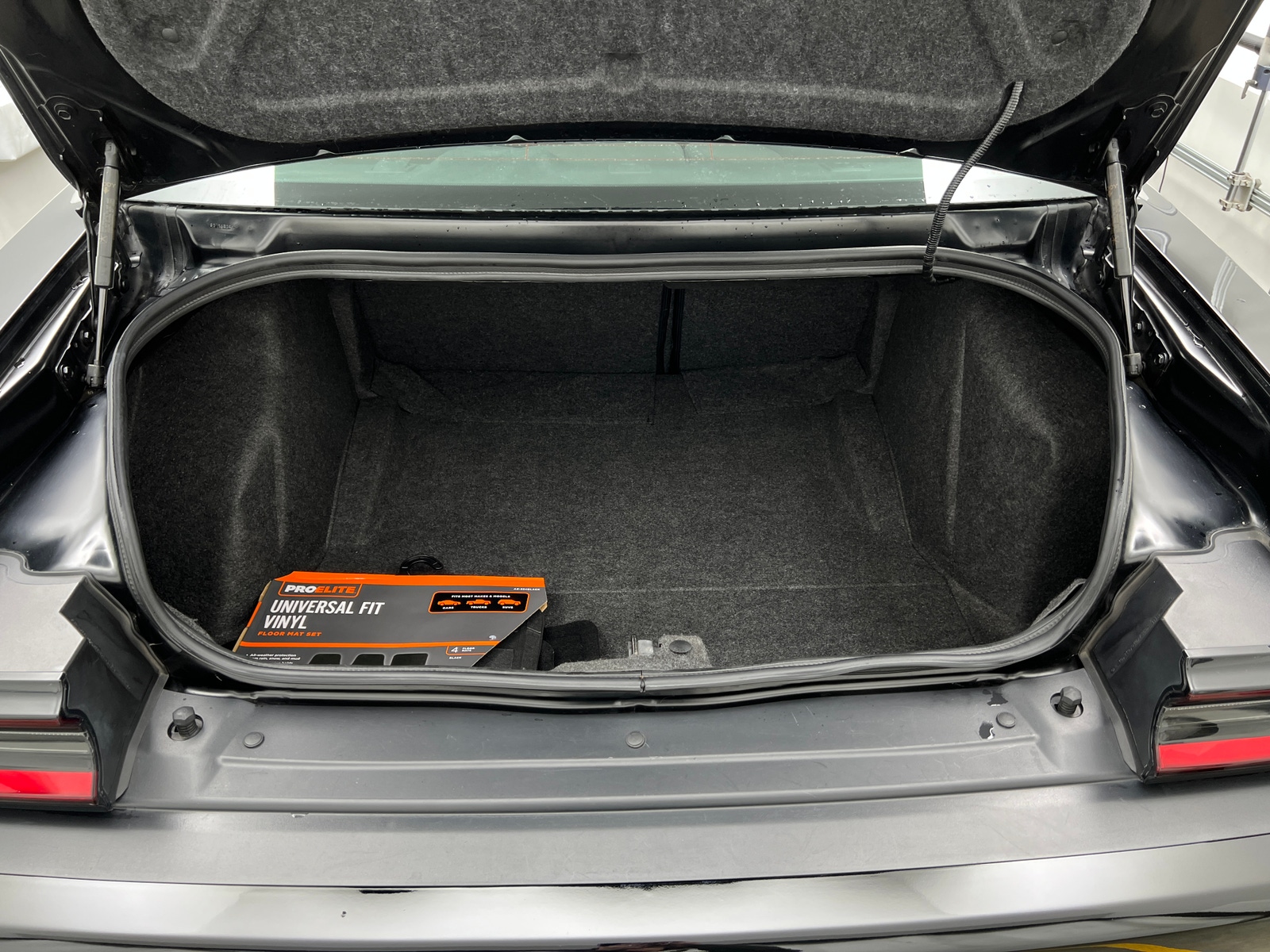 Thumbnail: 2021 Dodge Challenger - 6