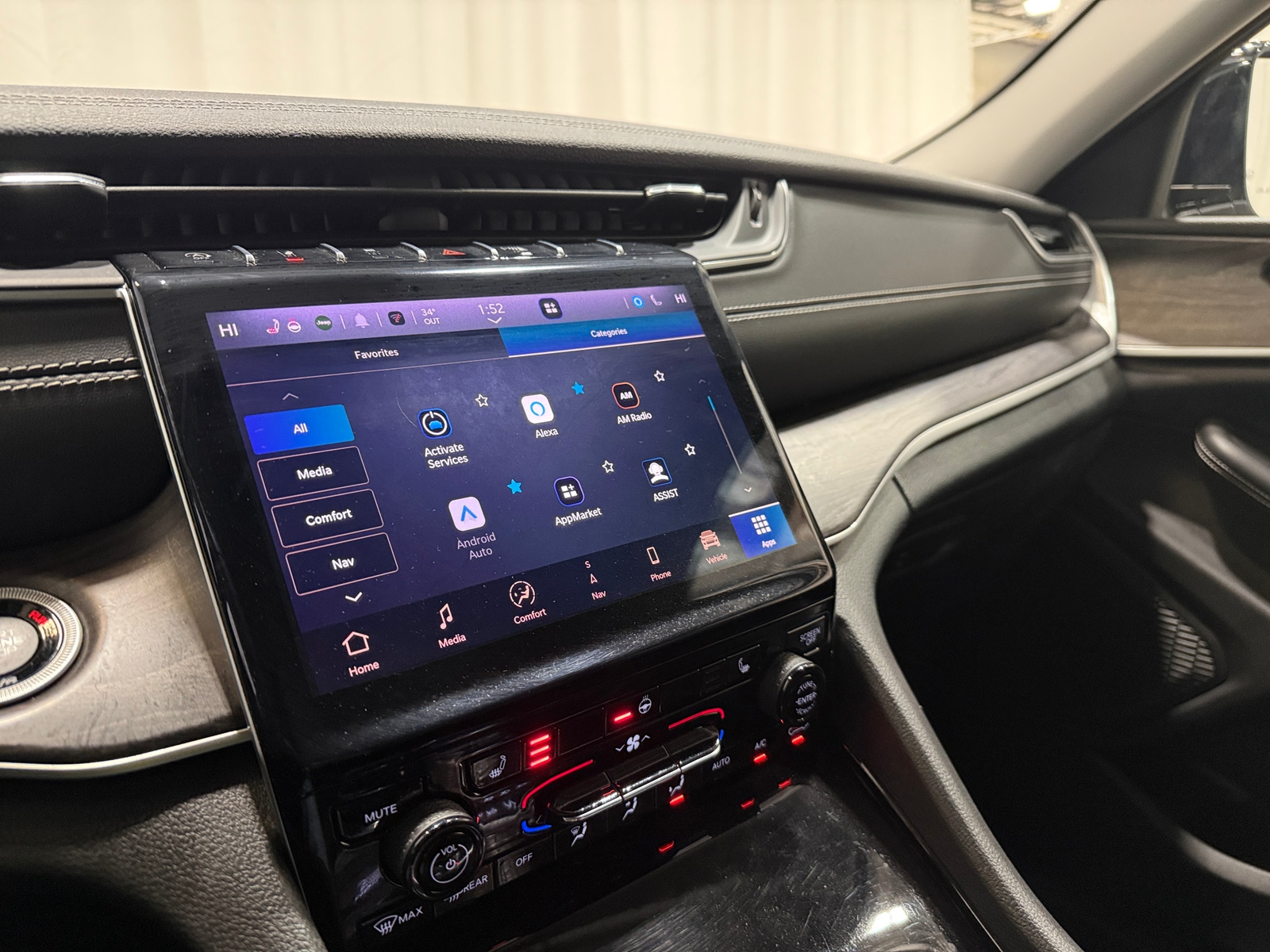 Thumbnail: 2023 Jeep Grand Cherokee L - 3