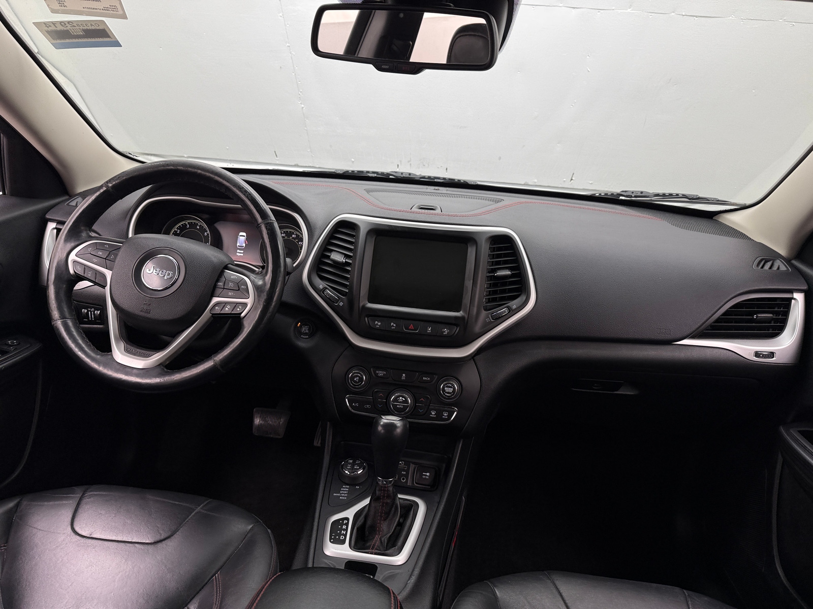 Thumbnail: 2015 Jeep Cherokee - 2